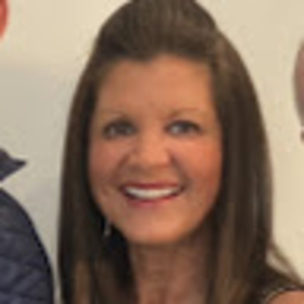 Meet your Posher, Suzanne